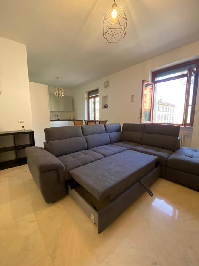 Elegante Appartamento In Centro Bergamo Ngoại thất bức ảnh